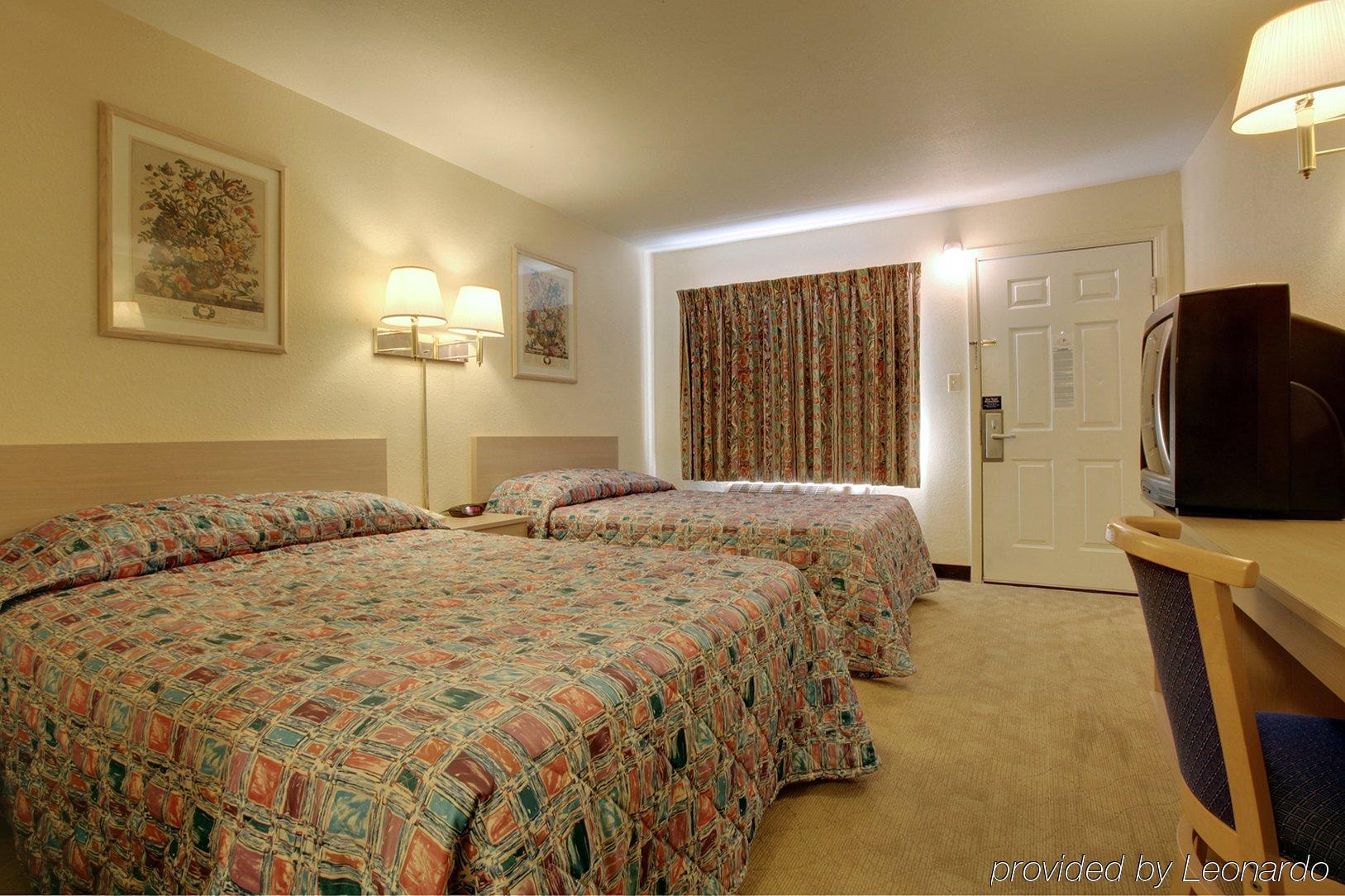 Americas Best Value Inn And Suites Carbondale Pokoj fotografie