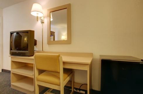 Americas Best Value Inn And Suites Carbondale Pokoj fotografie